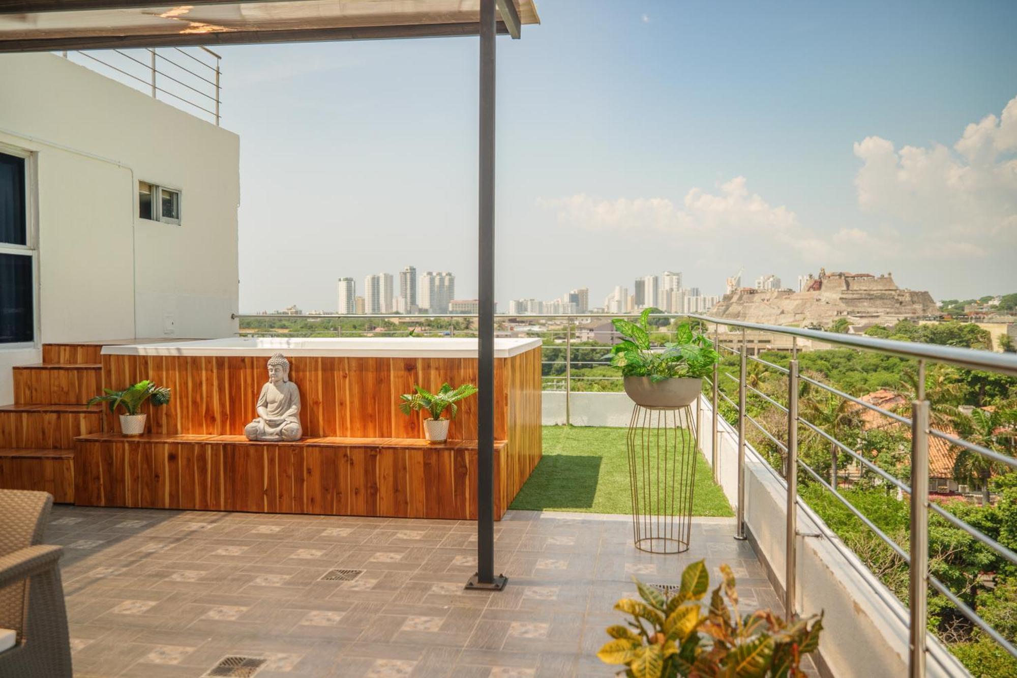 Bahia 79 Apartasuites Cerca Al Centro Cartagena  Exterior foto
